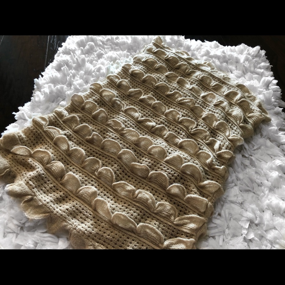 🍁NEW🍁 Taleen Infinity Scarf - Picture 4 of 4